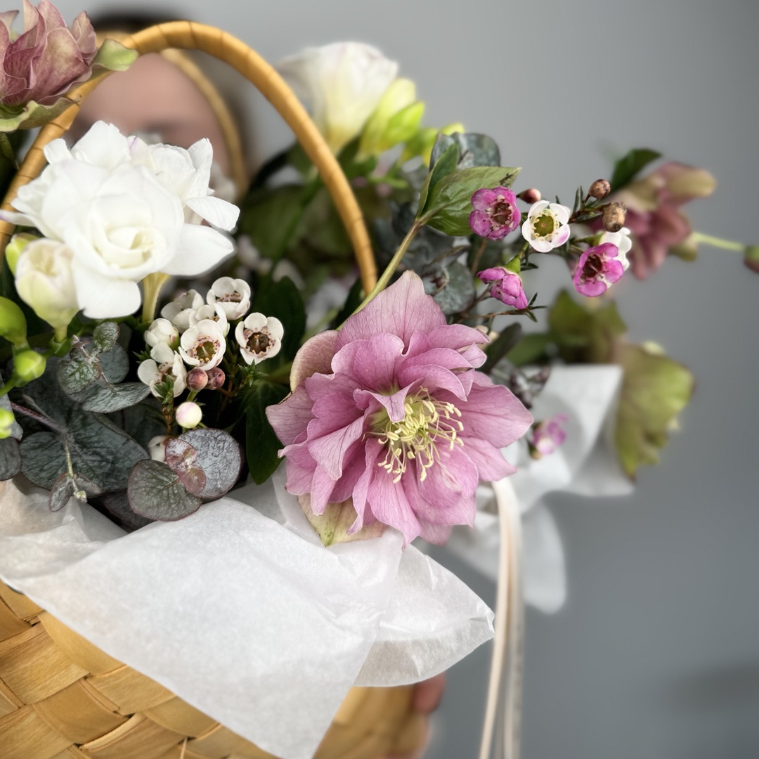 картинка Цветочная сумочка  от магазина 