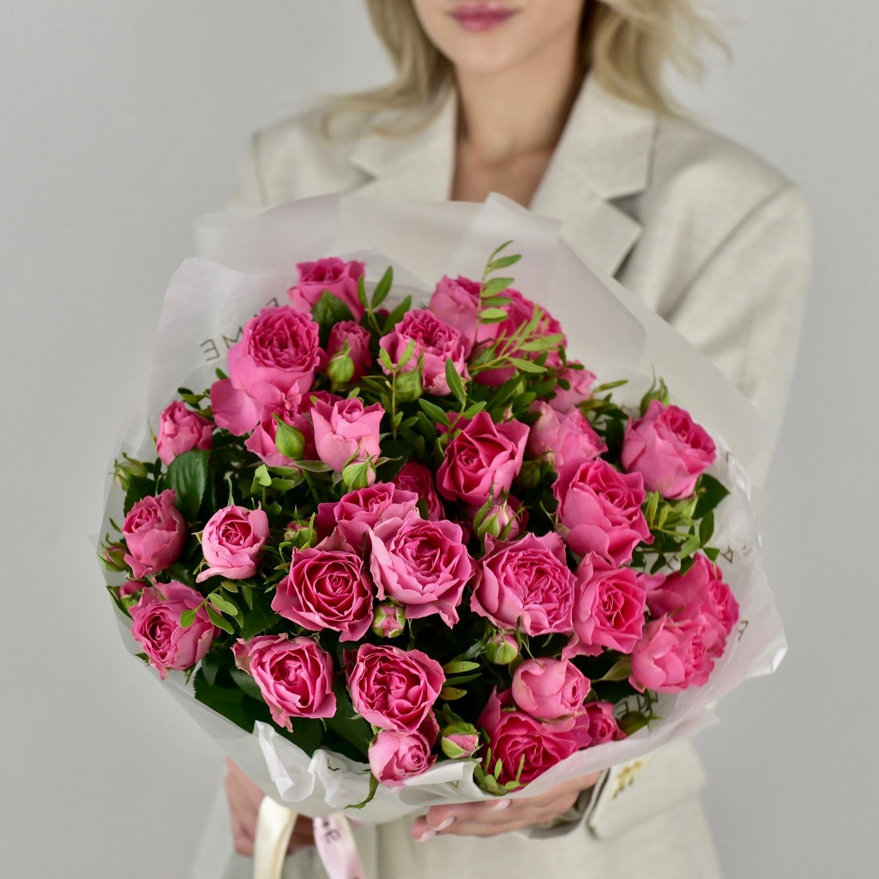 картинка Букет из роз Лили от магазина 