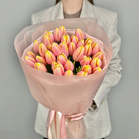 Персиковые тюльпаны, 35 шт 